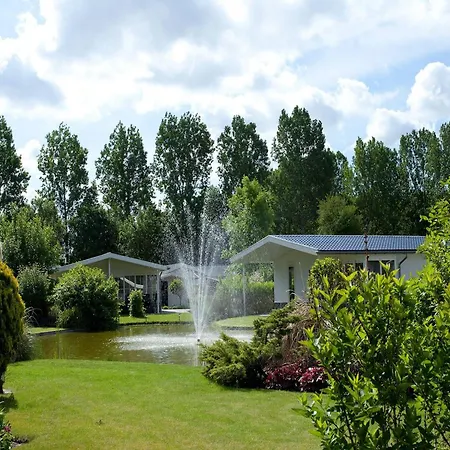 Near A Swimming Chalet Noord-Scharwoude