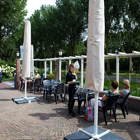 Near A Swimming Noord-Scharwoude